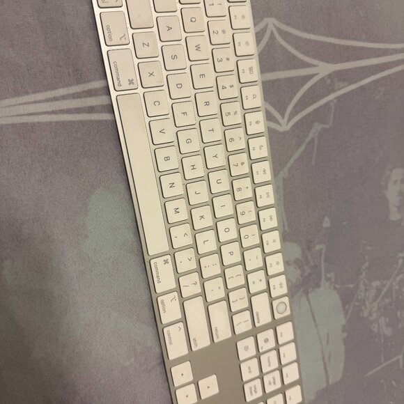 Apple Magic Keyboard with Numeric Keypad (A1843) — Silver Aluminum - Picture 2 of 8